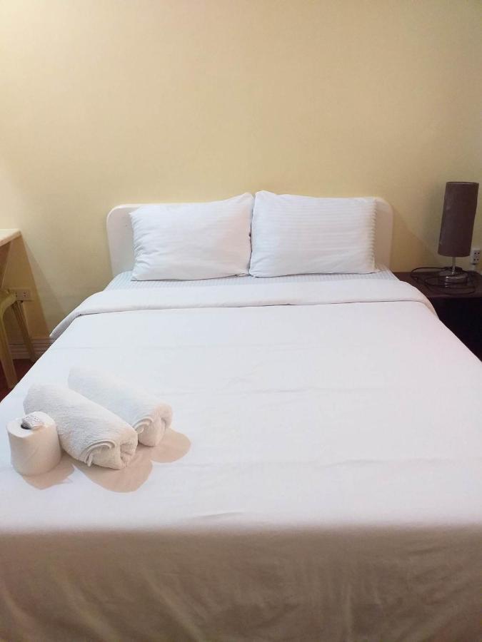 Mactan Airport Hilltop Hotel มักตัน ภายนอก รูปภาพ